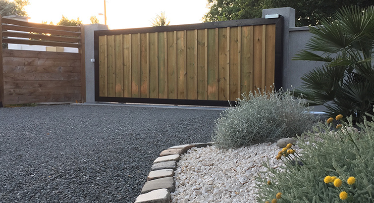 fabrication Portail bois - Bordeaux, Mérignac, Arcachon