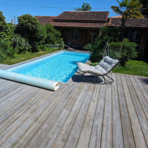 Abord de piscine bois terrasse bois margelle bois